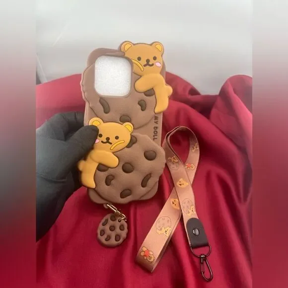 Adorable Teddy Bear & Cookie Case for iPhone 16 Pro Max - Picture 5 of 7